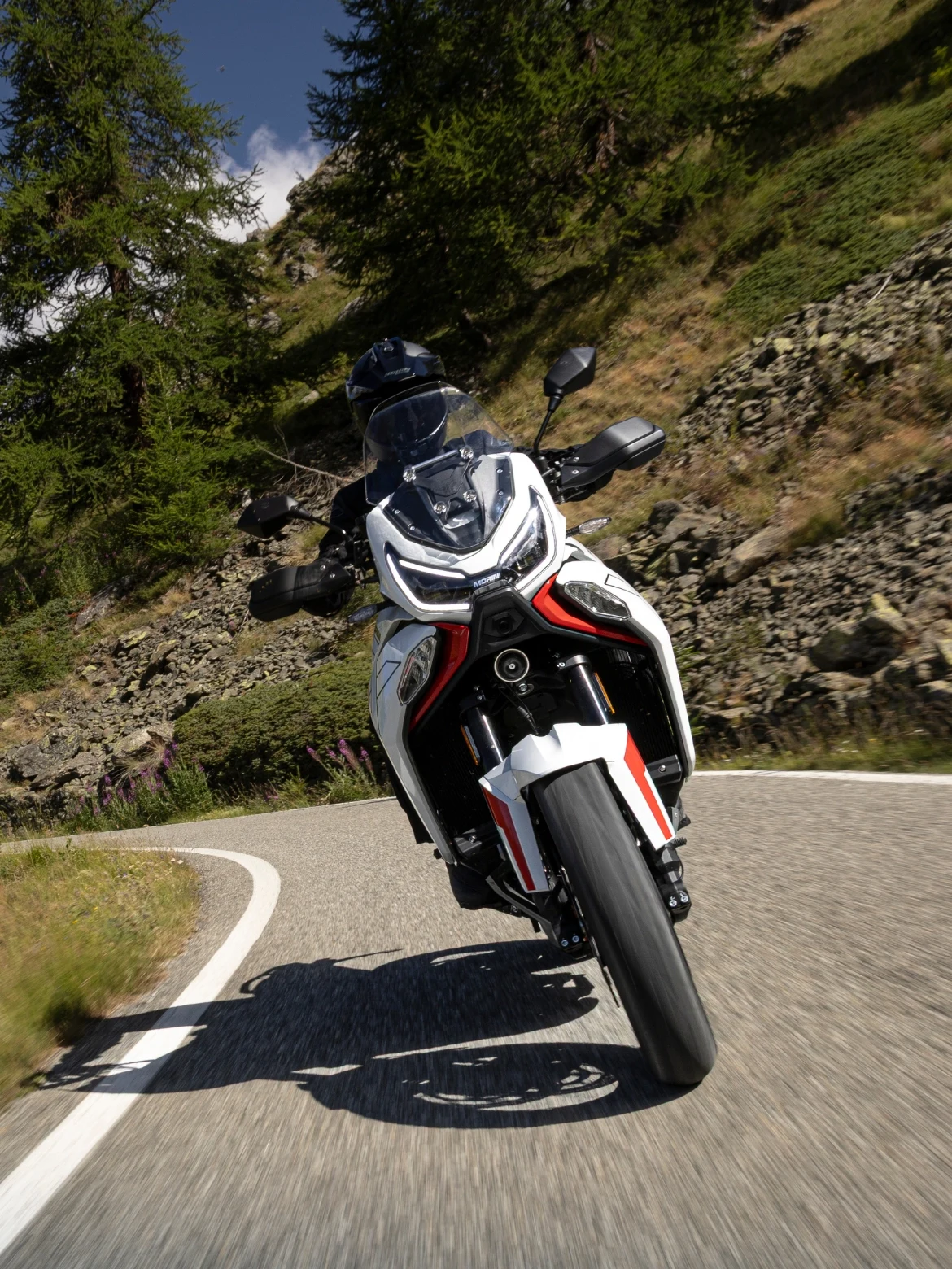 X-CAPE 1200 · 2